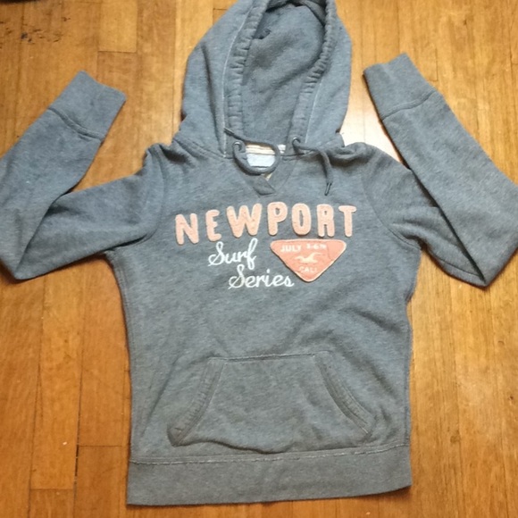 Hollister Gray Newport Pullover Hoodie w/ Pouch Sm - Picture 2 of 3